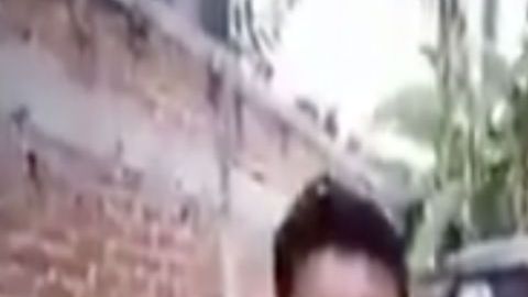 VIDEOS: Sicarios de El Marro interrogan y luego descuartizan a policías por operar para el CJNG