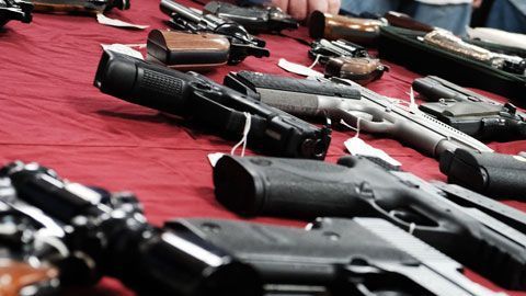 106127833_guns2_976getty