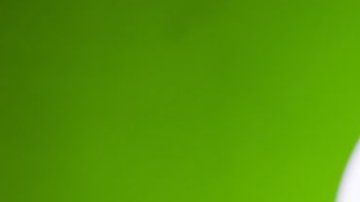 La menor envió mensajes a su maestra por medio de WhatsApp.