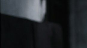 El proceso ocurre durante la etapa de sueño profundo.