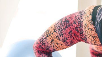 Forzar el cuerpo a adoptar determinadas posturas no siempre es malo, pero en exceso puede resultar problemático.