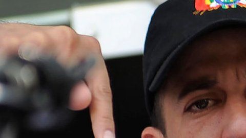 Luis Fernando Camacho emergió como una alternativa a la oposición que representa Carlos Mesa.