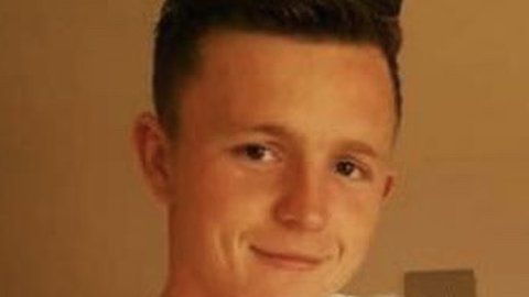 Jamie Heavens se ganó la lotería a los 22 años.