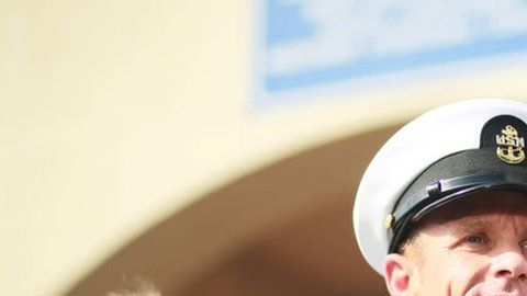 Eddie Gallagher (al centro en la imagen).