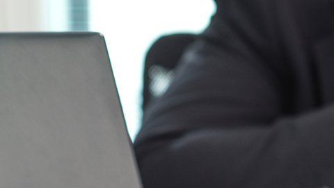 El discurso motivacional sobre el fracaso oculta las condiciones que lo propician.