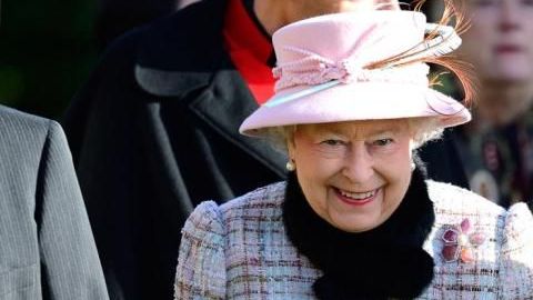 Conoce los espectaculares detalles de la celebración navideña de la Reina Isabel.