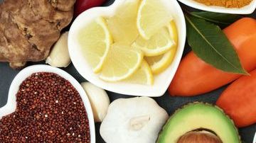 Vive de manera más saludable, integra en tu dieta diaria el consumo de 5 o más porciones de frutas y verduras.