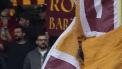 Este sábado se registraron cánticos discriminatorios en el partido entre Roma y Napoli una muestra más de que el racismo no para en liga italiana.