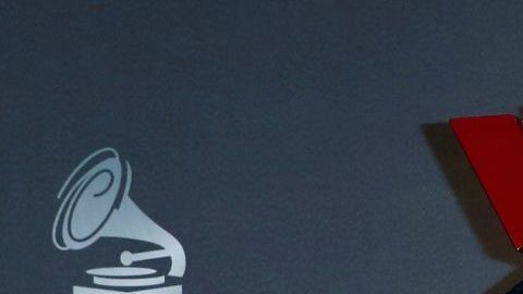 Rosalía se lleva tres Latin Grammys