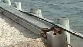 La lancha se estrelló contra un muro