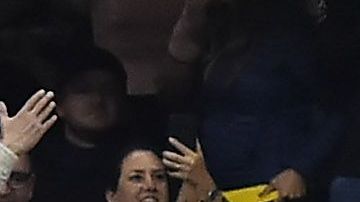 Los aficionados del América, frecuentemente tienen encontronazos entre ellos.