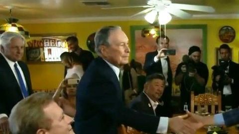 Michael Bloomberg en Phoenix