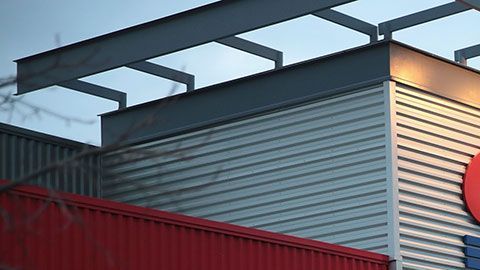 La tienda utiliza muy buenas tácticas para lograr grandes ventas.