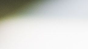 Sigue habiendo más ofertas de empleo que desempleados pero muchos de estos no se adecuan al perfil del trabajo que se demanda./Suhtterstock