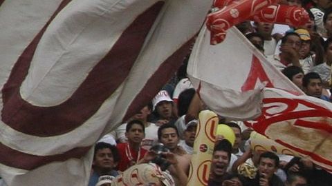Un tiroteo entre supuestos hinchas del Universitario y Alianza Lima cobró dos víctimas.