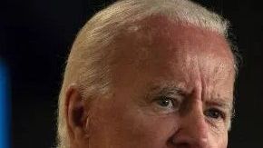 Joe Biden, Julián Castro y Bernie Sanders.
