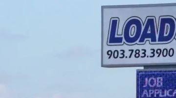 En el 2014, Load Trail pagó una fianza de casi medio millón de dólares por haber contratado trabajadores indocumentados, según un reporte federal.