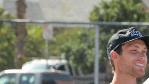 A pesar de su fama, Nipsey Hussle siempre se mostró orgulloso de sus orígenes modestos y callejeros en el sur de Los Ángeles, una zona conocida por la pobreza y la criminalidad.