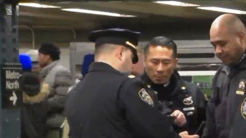 Policías en el Metro de NYC