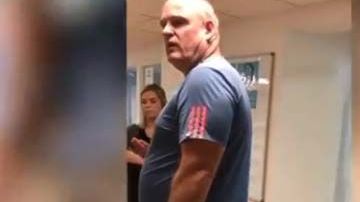 El incidente ocurrió esta semana en el Bath & Racquet Fitness Club.