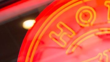 El joven revendía las donas para pagar su universidad.