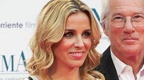 Alejandra Silva junto a su esposo, el actor de Hollywood Richard Gere.