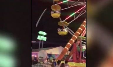 La viga de metal por poco y golpea a las personas que se encontraban en el área.