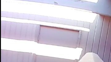 El momento del arresto de los hombres.