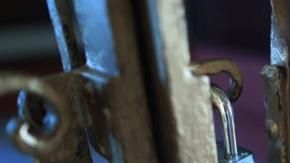 En el 2010, Rivera Schatz también ordenó el cierre de las gradas senatoriales y la controversia llegó hasta los tribunales con un recurso de Bhatia y de la Asociación de Periodistas.