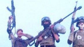 Sicarios del Cártel del Noreste se fotografían armados y en sus trocas antes de enfrentar a policías