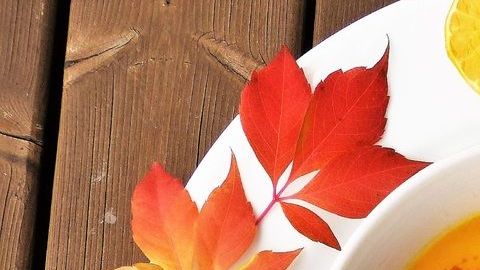 El invierno es una de las mejores temporadas del año para desintoxicar el organismo, el consumo de sopas es una de las mejores formas de lograrlo y mantenerte cálido.