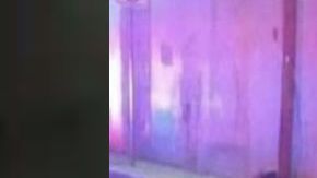 VIDEO: Momento exacto en que sicarios del narco disparan a familia y matan a madre e hija