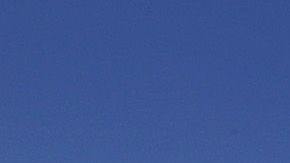 Denuncian abusos contra migrantes en el Centro de Detención de Otay Mesa.