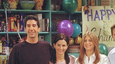 110208077_gettyimages-908371