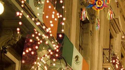 El Mariachi Herencia de México presenta en Chicago su concierto navideño.