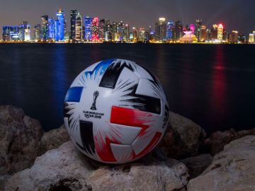 Este nuevo balón es casi una réplica de la famosa Adidas Telstar 18.