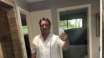 Este padre soltero necesitaba el consejo de sus hijas.