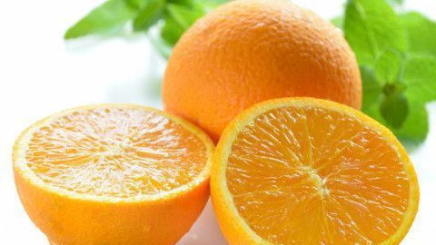 Despídete de las gripes con este magnífico jugo antigripal casero. Se destaca por su extraordinario aporte en vitamina C.