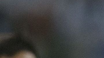 El defensa central llegará al conjunto universitario a préstamo por un año.