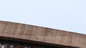 Los infieles luego le rinden cuentas a la virgen.