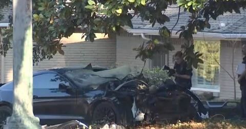 Reporte señala que el policía perdió el control.