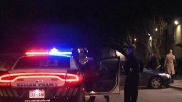 El incidente ocurrió en el complejo de viviendas Village Gate.