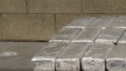 El decomiso de metanfetamina en la frontera de California es de récord.