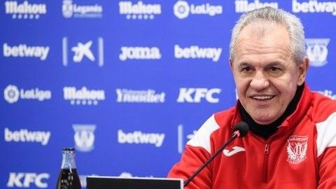 El entrenador del CD Leganés, Javier Aguirre, en rueda de prensa.