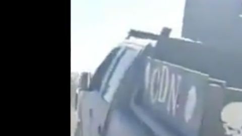 Foto Captan imagen demoniaca en troca en llamas tras enfrentamiento del Cártel del Noreste