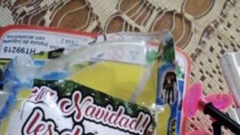 FOTOS: Así son las pistolas de juguete que el Mencho regaló por navidad a niños