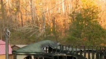 Hogar y autos afectados por las llamas