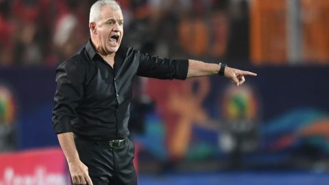 Javier Aguirre buscará su primera victoria.