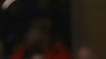 El mediocampista colisionó contra un jardín en South London.