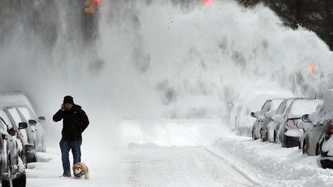 El fenómeno meteorológico llega también a Nueva York.